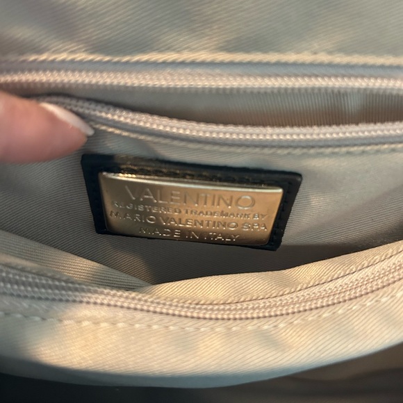 VALENTINO-AUTHENTIC • Black and Gold Shoulder/Crossbody Bag • Medium - Picture 10 of 13